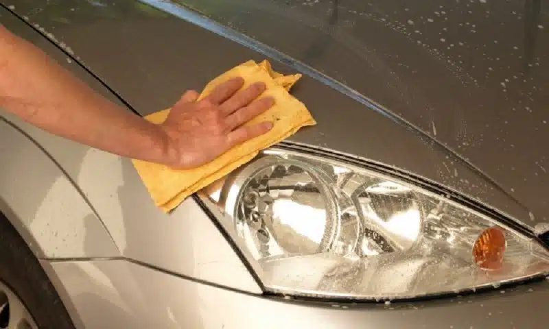 Comment laver sa voiture de façon écologique ?