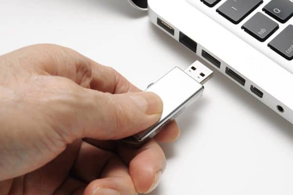 Comment vider une clé usb ?