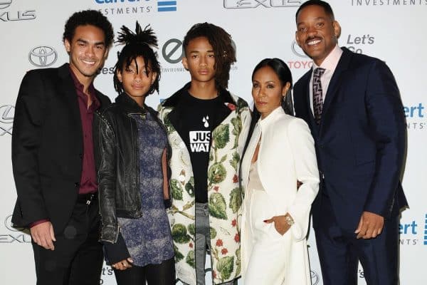 Quelle est la taille de Jada Pinkett Smith, Will Smith et le reste de la famille Smith ?
