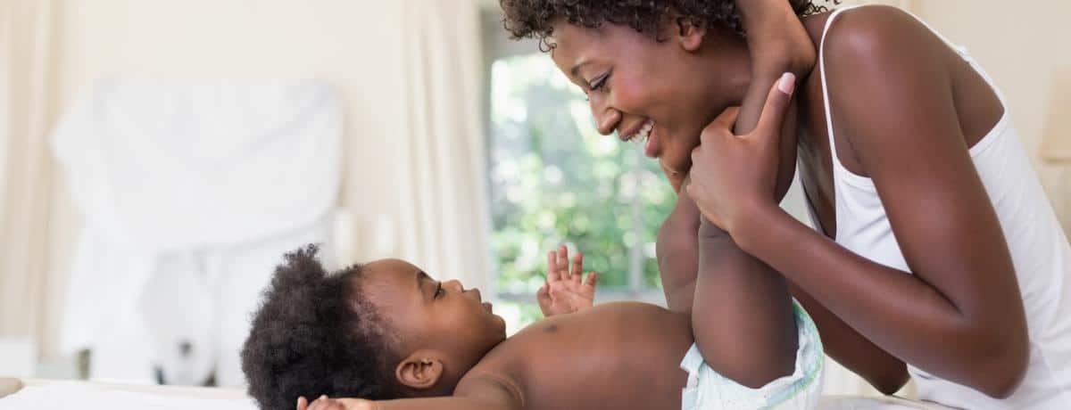 Comment éviter les irritations avec les couches Pampers pour bébés ?